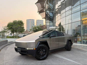 Tesla Cybertruck 2024 — QatarSale