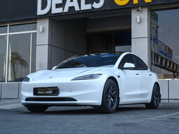 Tesla Model 3 2024 — QatarSale