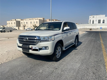 Toyota Land Cruiser GXR 2016 — QatarSale