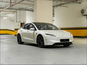 Tesla Model 3 2025 — QatarSale
