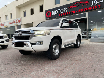 Toyota Land Cruiser GX 2019 — QatarSale