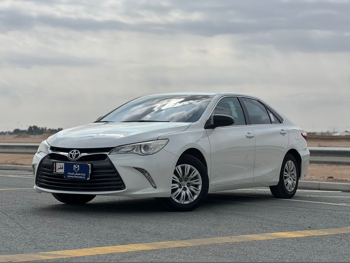 Toyota Camry 2017 — QatarSale