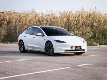 Tesla Model 3 2025 — QatarSale