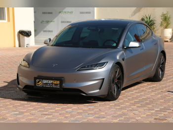Tesla Model 3 2025 — QatarSale