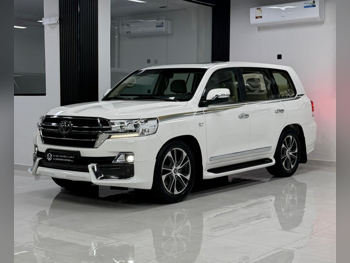 Toyota Land Cruiser VXR 2020 — QatarSale