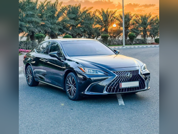 Lexus ES 350 2023 — QatarSale