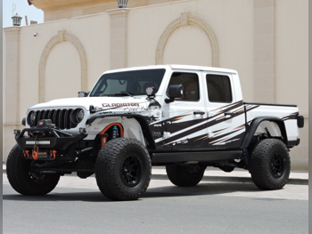Jeep Gladiator 2020 — QatarSale