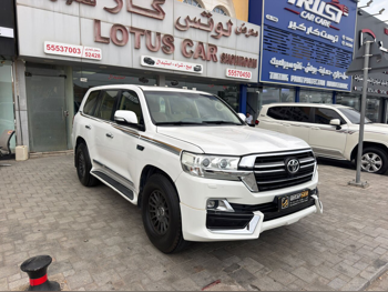Toyota Land Cruiser GXR 2016 — QatarSale