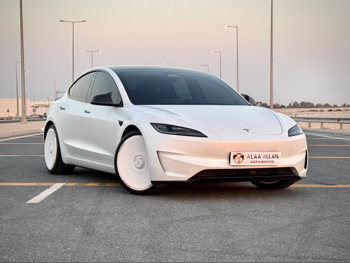 Tesla Model 3 2024 — QatarSale