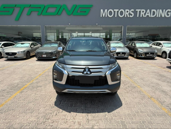 Mitsubishi Pajero 2023 — QatarSale