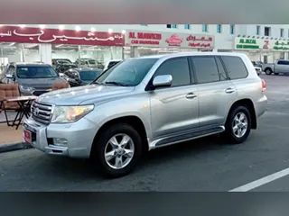 Toyota Land Cruiser VXR 2010