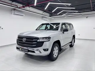 Toyota Land Cruiser GX 2026