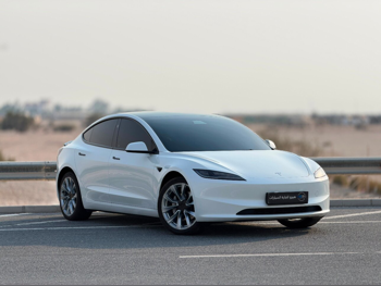 Tesla Model 3 2025 — QatarSale
