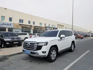 Toyota Land Cruiser GXR 2022