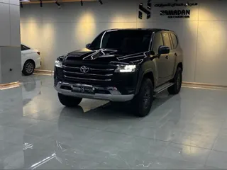 تويوتا لاند كروزر GX 2024