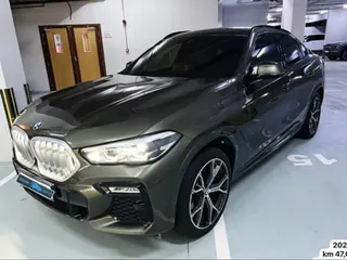بي إم دبليو X4 2022