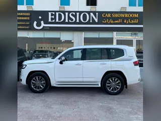 Toyota Land Cruiser VXR 2022