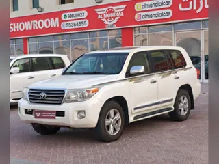Toyota Land Cruiser GXR 2014