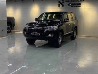 تويوتا لاند كروزر VXR 2014
