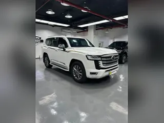 تويوتا لاند كروزر VXR 2022