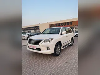 لكزس LX 570 2013