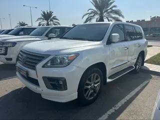لكزس LX 570 2014
