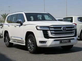 Toyota Land Cruiser VXR 2025