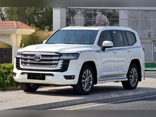 Toyota Land Cruiser GXR 2024