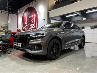 Audi Q8 2021