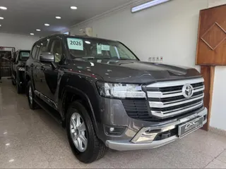 Toyota Land Cruiser GXR 2026