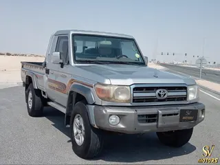 Toyota Land Cruiser LX 2021