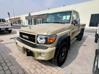 تويوتا Land Cruiser LX 2022 — QatarSale