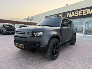 لاند روفر Defender 110 2023