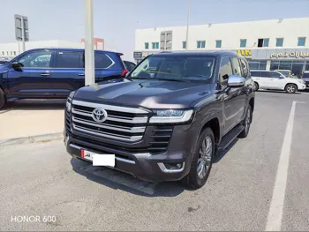 Toyota Land Cruiser VX 2022