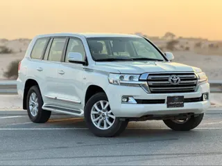 تويوتا لاند كروزر VXR 2020 — QatarSale