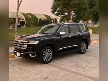 Toyota Land Cruiser VXR 2023