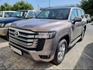 Toyota Land Cruiser GXR 2022 — QatarSale