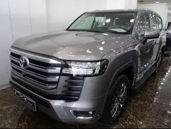 Toyota Land Cruiser GXR 2023 — QatarSale