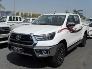 Toyota Hilux 2023 — QatarSale