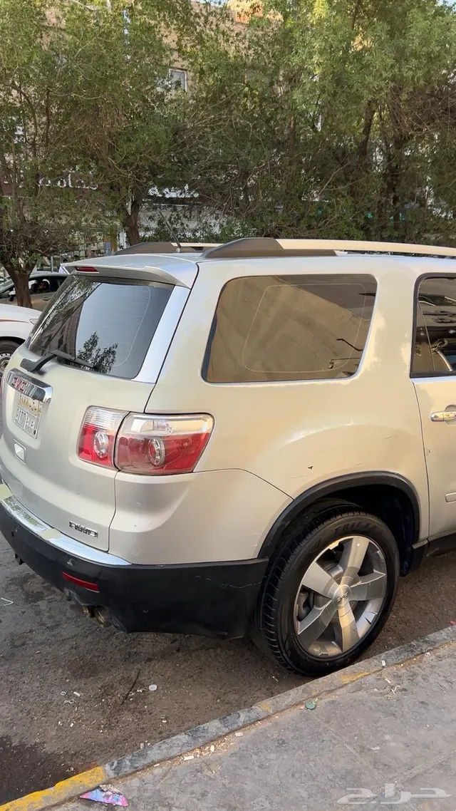 GMC Acadia 2011