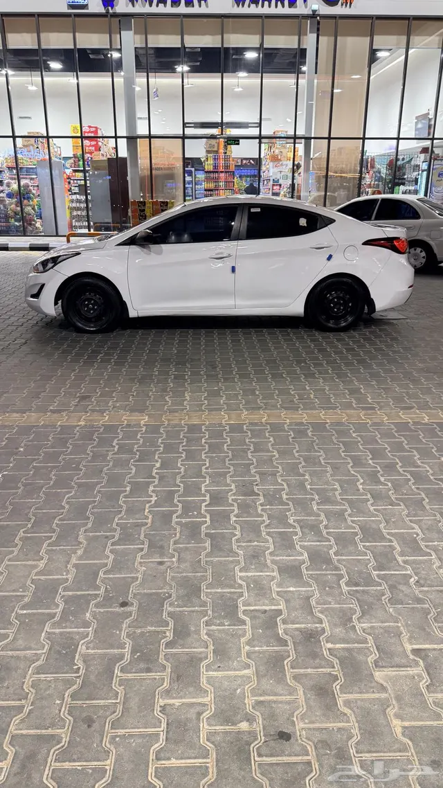 Hyundai Elantra 2015