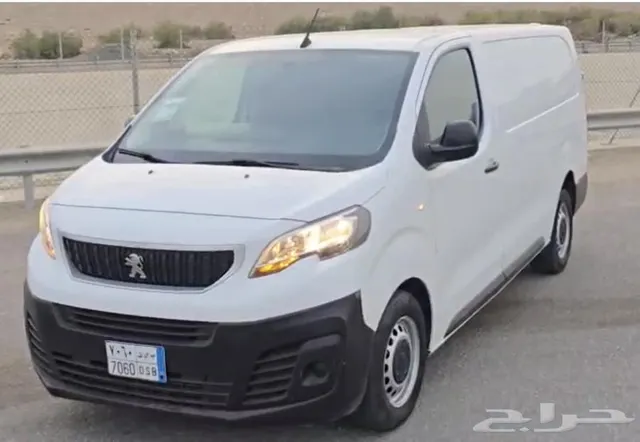 Peugeot Expert 2021