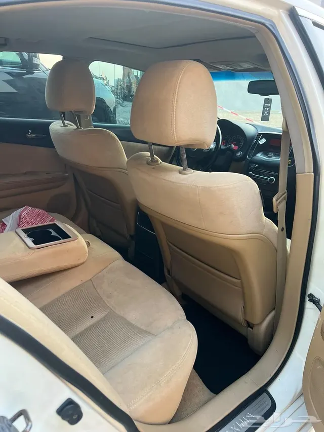 Nissan Maxima 2010