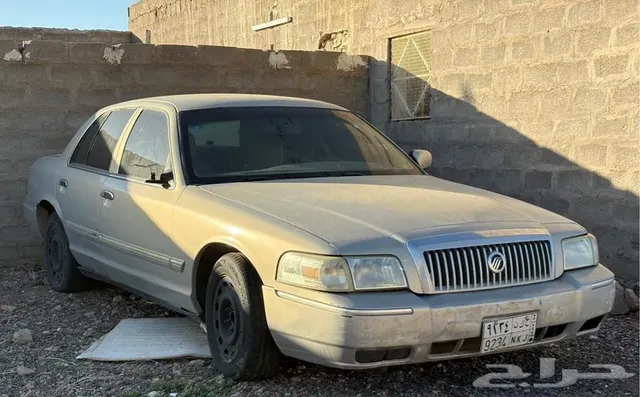 Ford Grand Marquis 2009