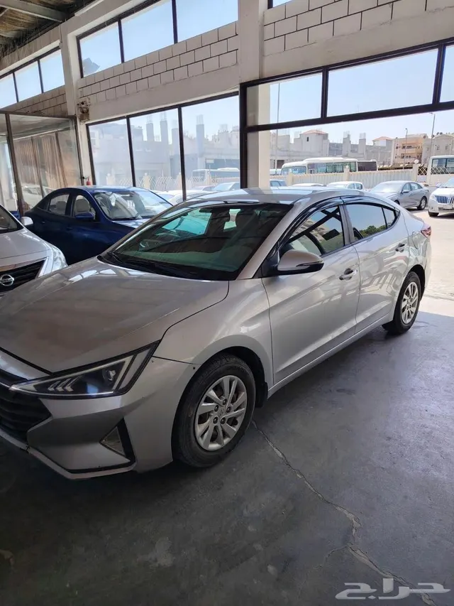 Hyundai Elantra 2020