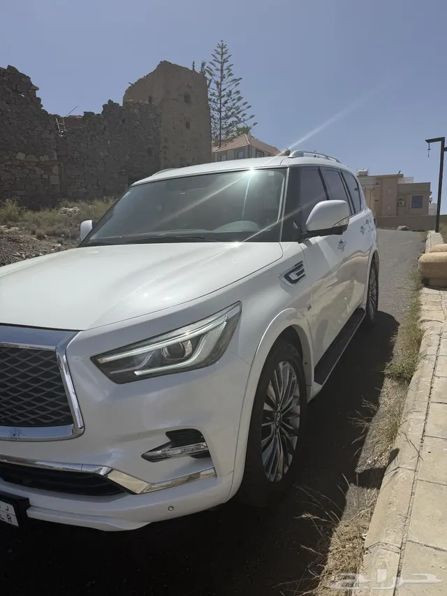 Infiniti QX80 2019