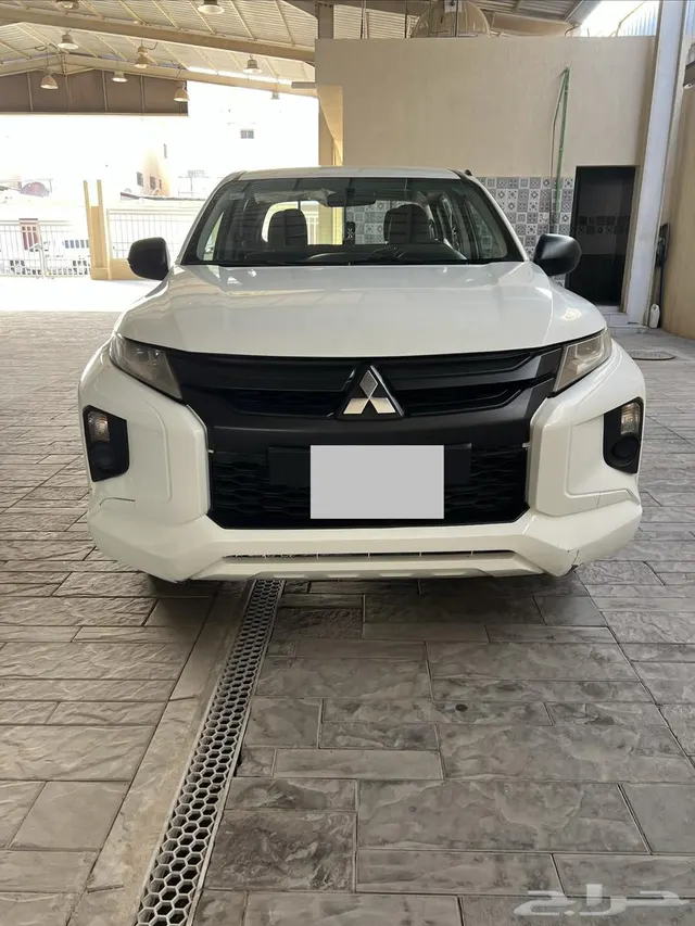 Mitsubishi L200 2021