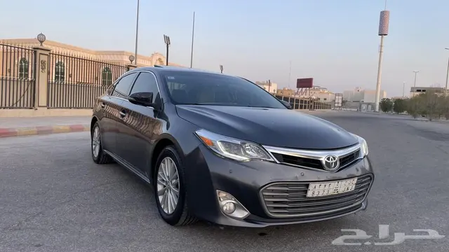 Toyota Avalon 2015