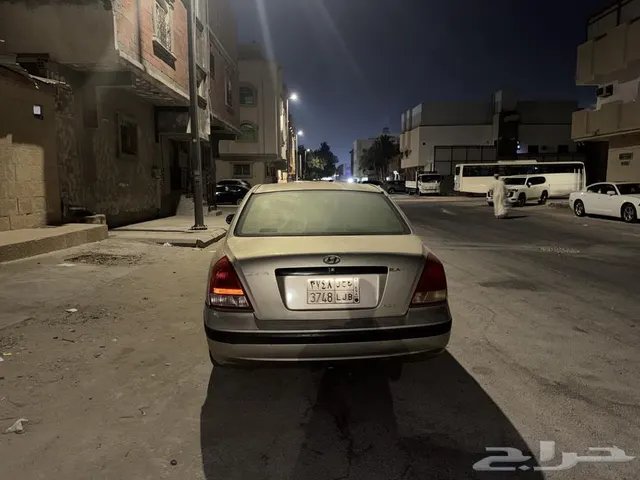 Hyundai Elantra 2001