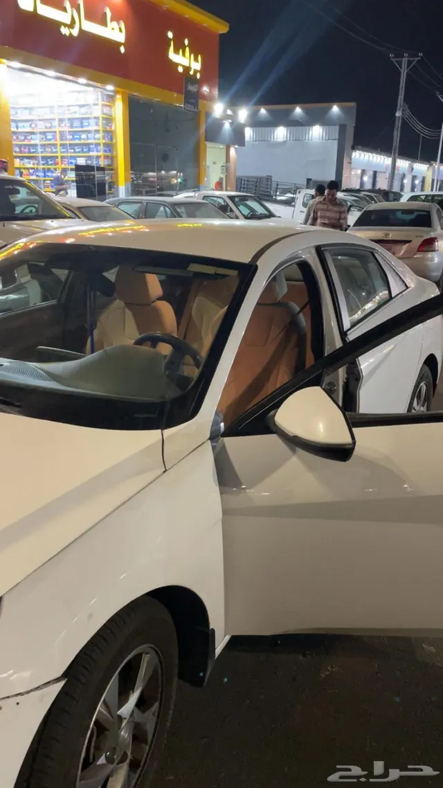 Hyundai Elantra 2021